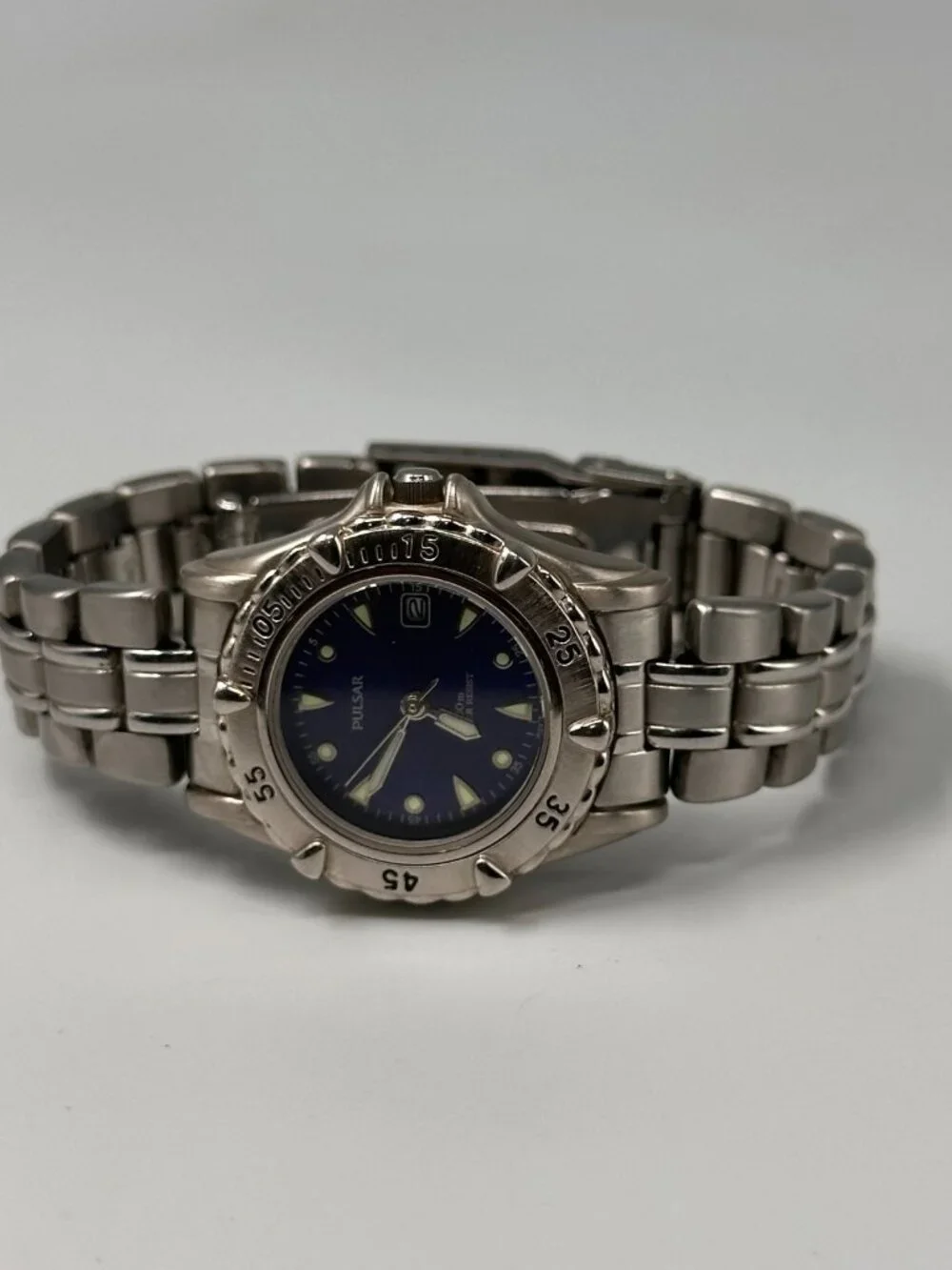 Pulsar Watch Women Silver Tone Blue Dial Date V782-X215 New Battery 6.25